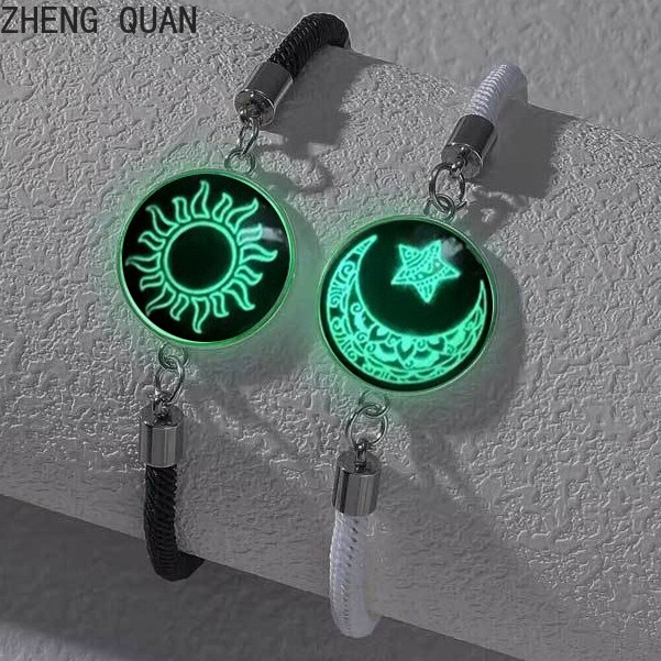 2 PCS/SET Romantic Luminous Sun Moon Couple Bracelets Glass The Moon Charm Bracelets Friendship Jewelry Valentines Day Gift for Women Men Fashion Glow In The Dark