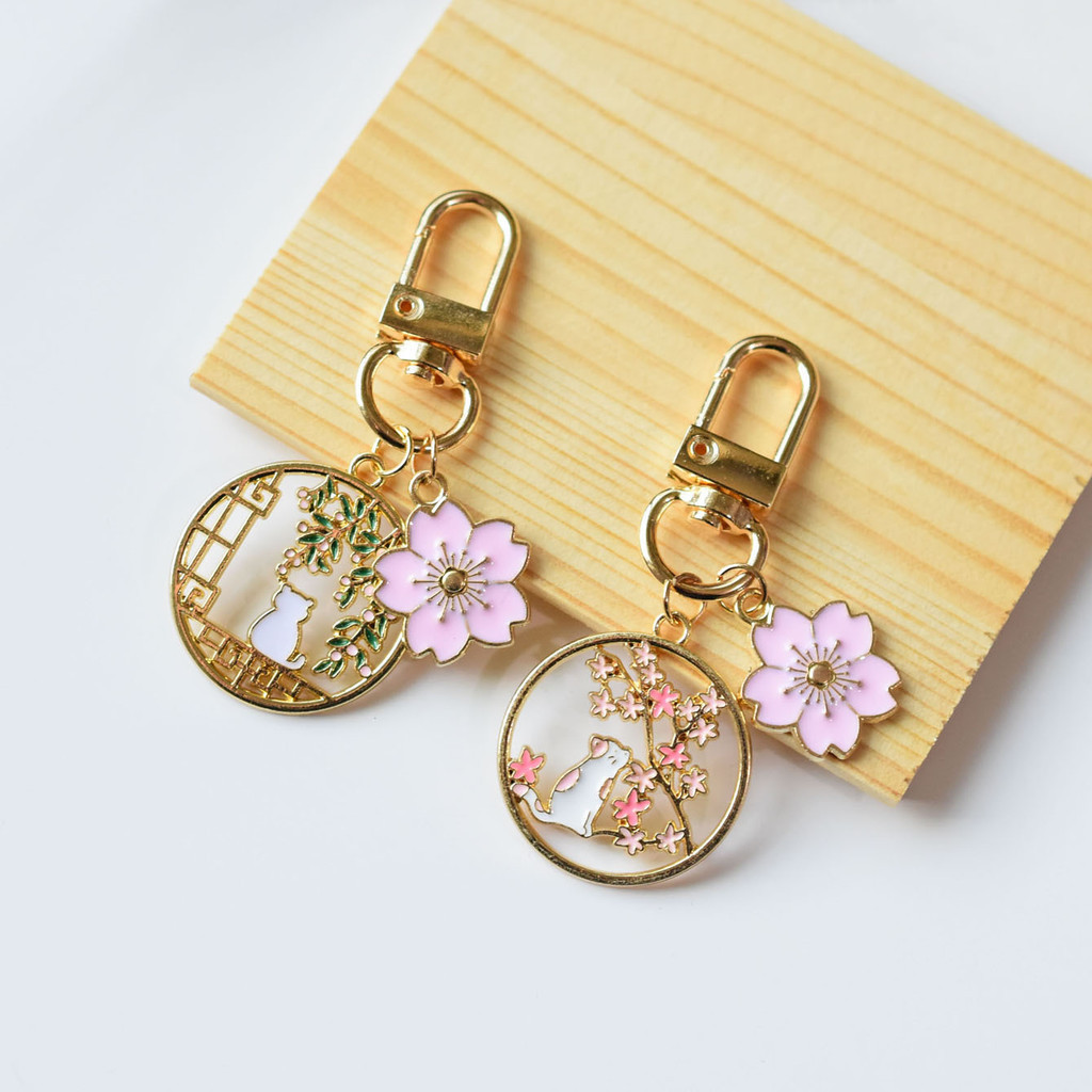 Cute Cat Keychain Flower Moon Cat Key Ring Enamel Key Chains Friendship Gifts