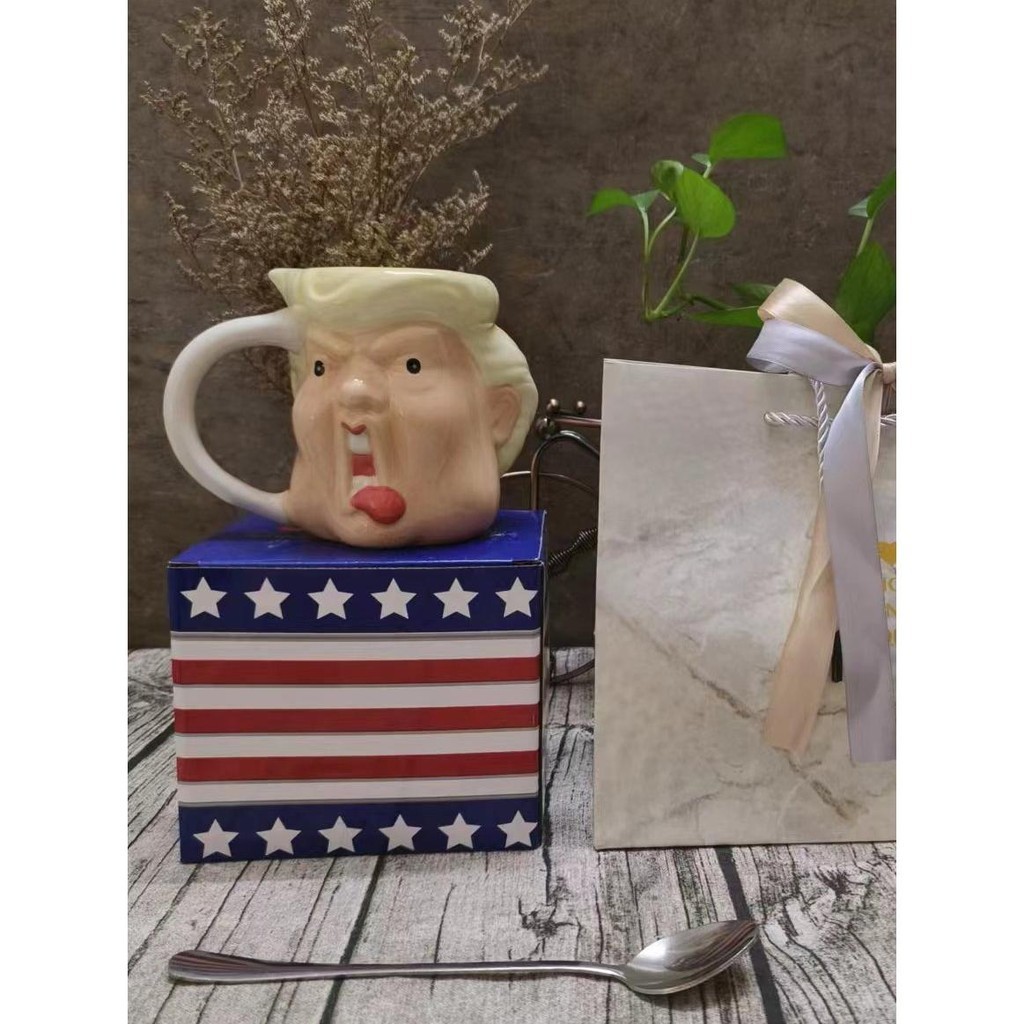 Donald Trump3D Mug Funny Creative Mug Trump Household Ceramic Coffee Cup 3D Stereo Water Cup