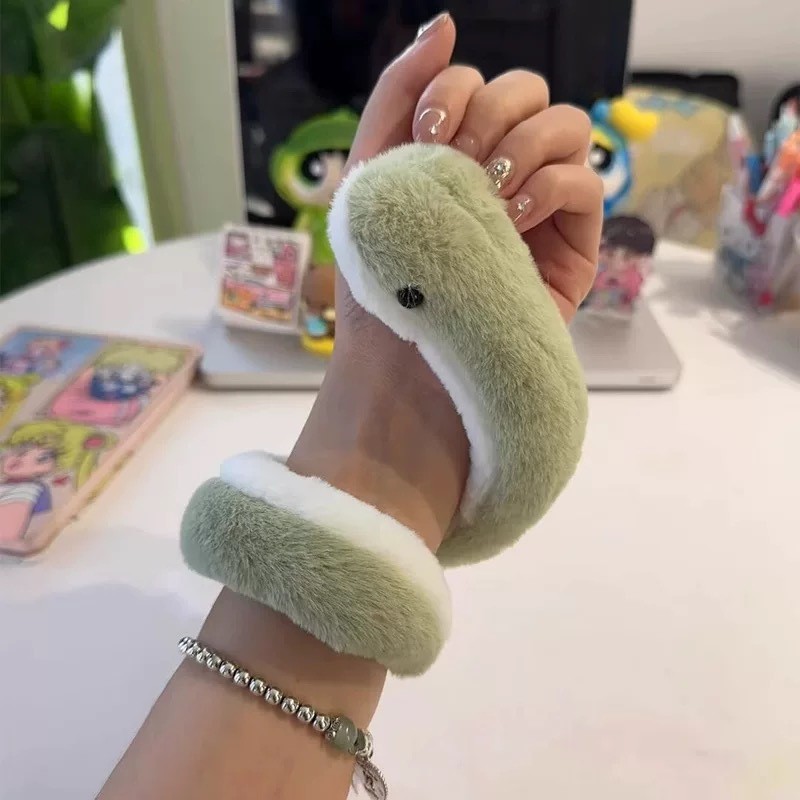 Wheatfield Life Store Plush toy new small green snake doll Snake Year mascot cute and quirky short plush fabric doll toy soft and skin-friendly safe and odorless children's gift hot-selling wholesale