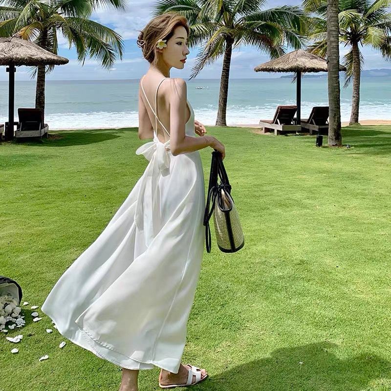 4219 People Collection Sanya Travel Wear Clothes Sling Halter Dress Slimmer Look Fairy Dress Seaside Vacation Beach Dress Fairy Style 4219 People Collection Sanya Travel Wear Clothes Sling Halter Dress Slimmer Look Fairy Dress Seaside Vacation Beach Dress