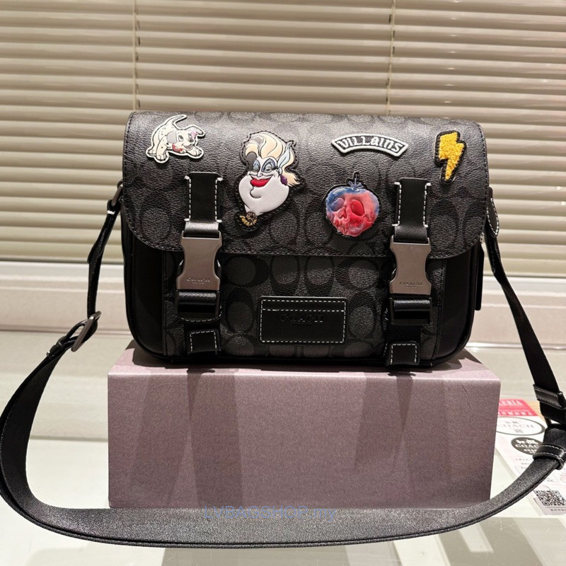 H I G Q U A L T Y [Cowhide Version+Gift Box Packaging] C O _ New Product Classic r a c k Postman Disney Co-Branded Crossbody One Shoulder Size 2 7 X 0 m