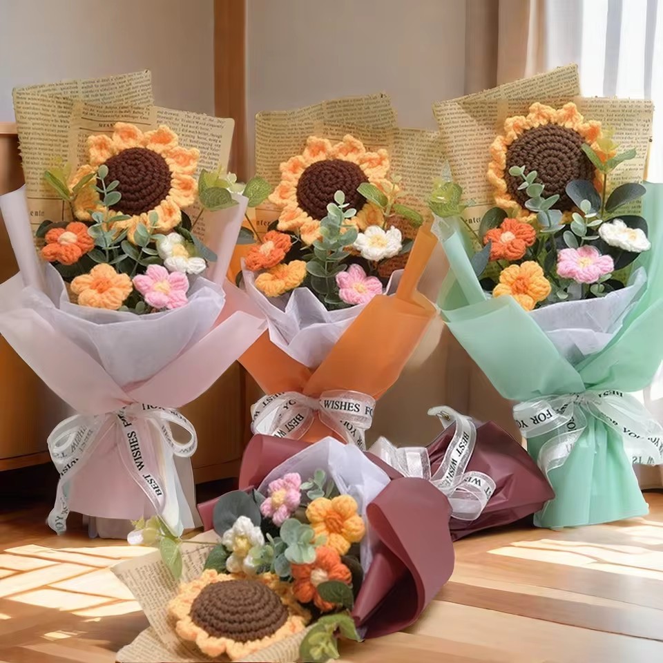 Crochet Sunflower Bouquet - Handmade Puff Yarn Flowers, Women's Day & Graduation Gift Home Decor畢業礼物