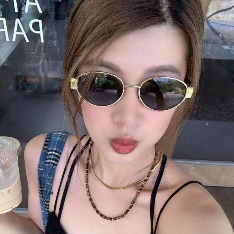 Sunglasses Small Oval Frame Advanced Sunglasses Spicy Girls Street Photo Shades Metal Future Styl