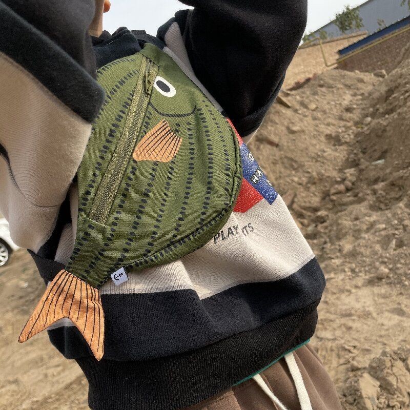 Temperament Style Children Messenger Bag Boys Chest Messenger Bag Girls Children Baby Splash-Repellent Green Ocean Tropical Fish Coin Purse Waist Bag Mess