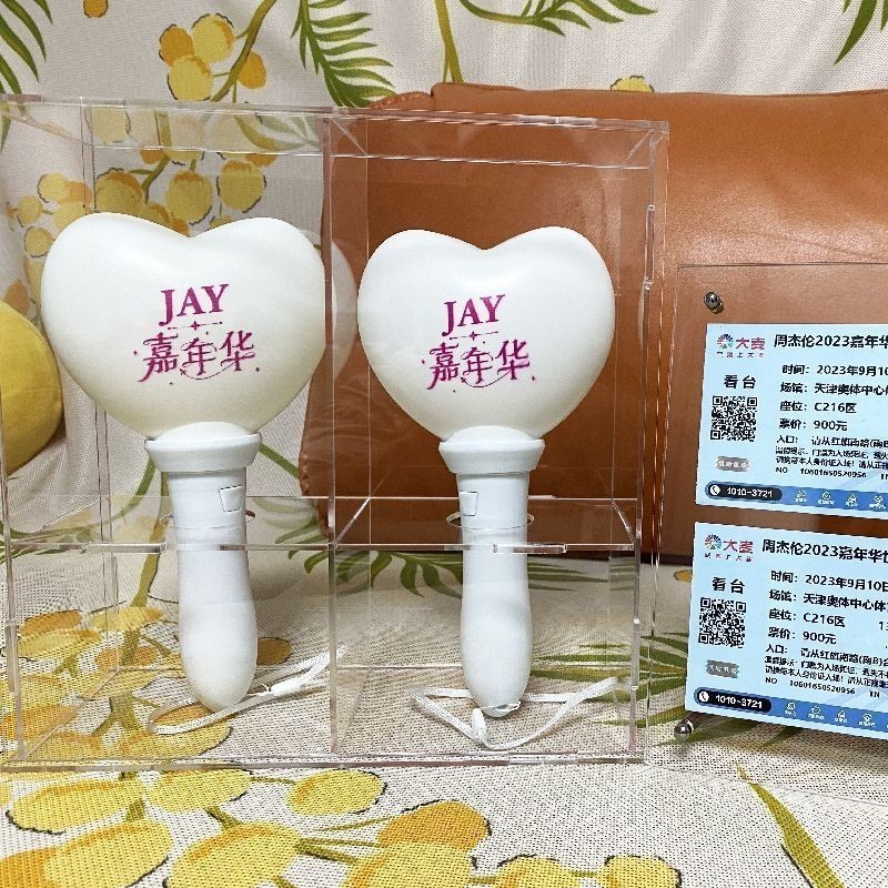 ♥Ready Stock quick Shipment/Ready Stock quick delivery Jay Chou Concert Glow Stick Storage Box Transparent Acrylic Cheer Stick Display Ticket Collection Anti-dust Cover Jay Chou's Concert Glow Stick Gift Box Gift Ya