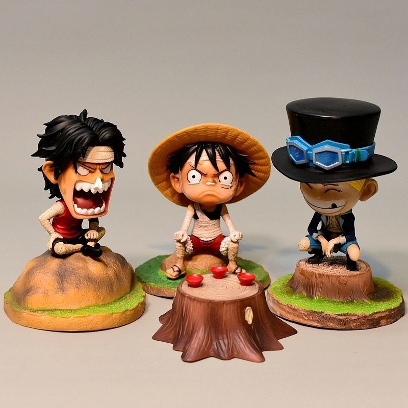 Pirate Injury Scene Childhood Straw Brothers Luffy Saab Eskapu Ornamen Pirate Injured Scene Childhood Three Brothers Luffy Saab Eskapu Ornament Model Figure 5.03