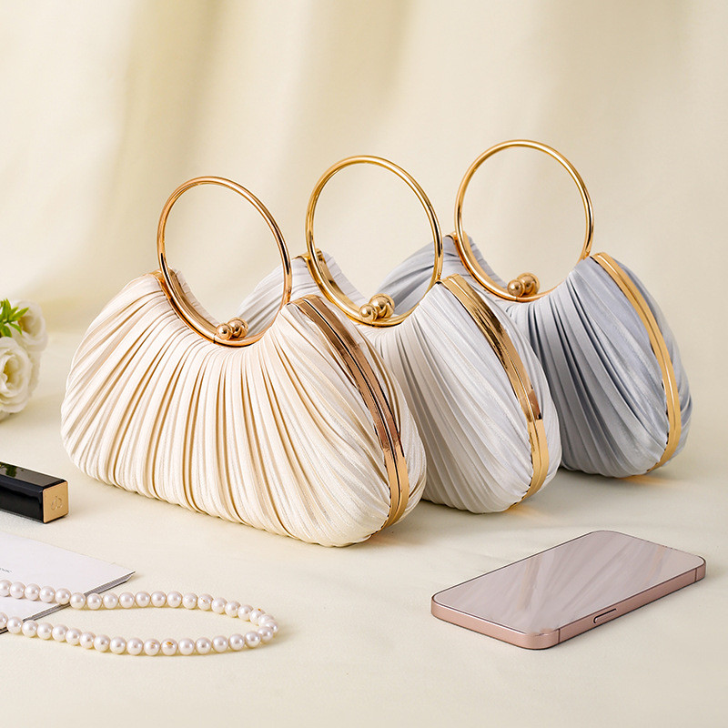 New Pleated Evening Women's Celebrity Elegant Banquet Clutch Gift Bag Elegant Personality Simple All-match Atmospheric Personality Ring Handbag