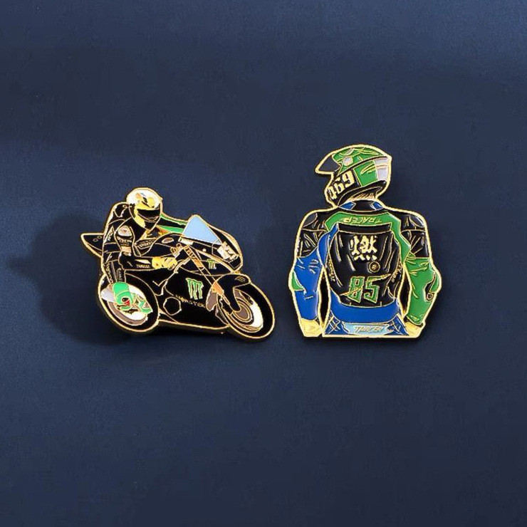 Wang Yibo No. 85 Motorcyclist Badge Three-Dimensional Cute Cartoon Trendy Male Female Couple Student Gift Brooch Jewelry