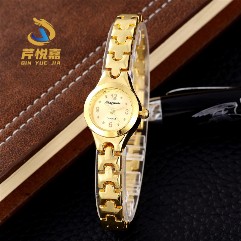 Creative Ladies Watch European American Fashion Jewelry Small Dial Women's Watch Bracelet Watch New Style All-Match Retro Trendy Women's Watch EBW6