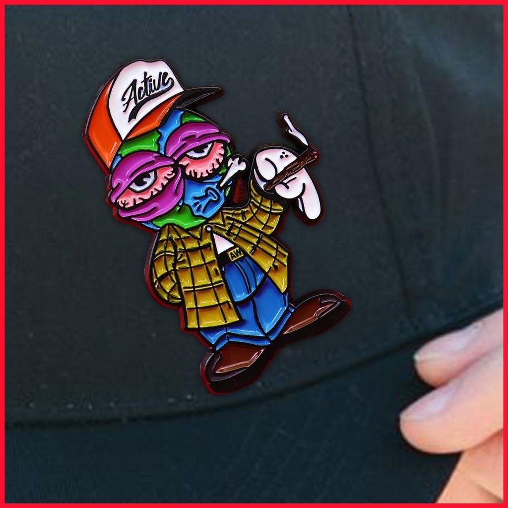 Retro New Era Metal Painted Decorative Creative Era Cartoon Unique Hat Pins Brooches Vintage Fashion Badge Pins kiamy