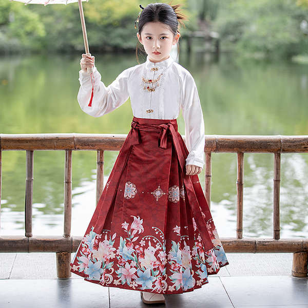 馬面裙 女裝 馬面裙套裝 馬面裙 女 Gaya Cina gadis kuda muka skirt sut lengan panjang musim luruh baru kanak-kanak hanfu kostum kostum gadis kecil tang pakaian ibu bapa-anak