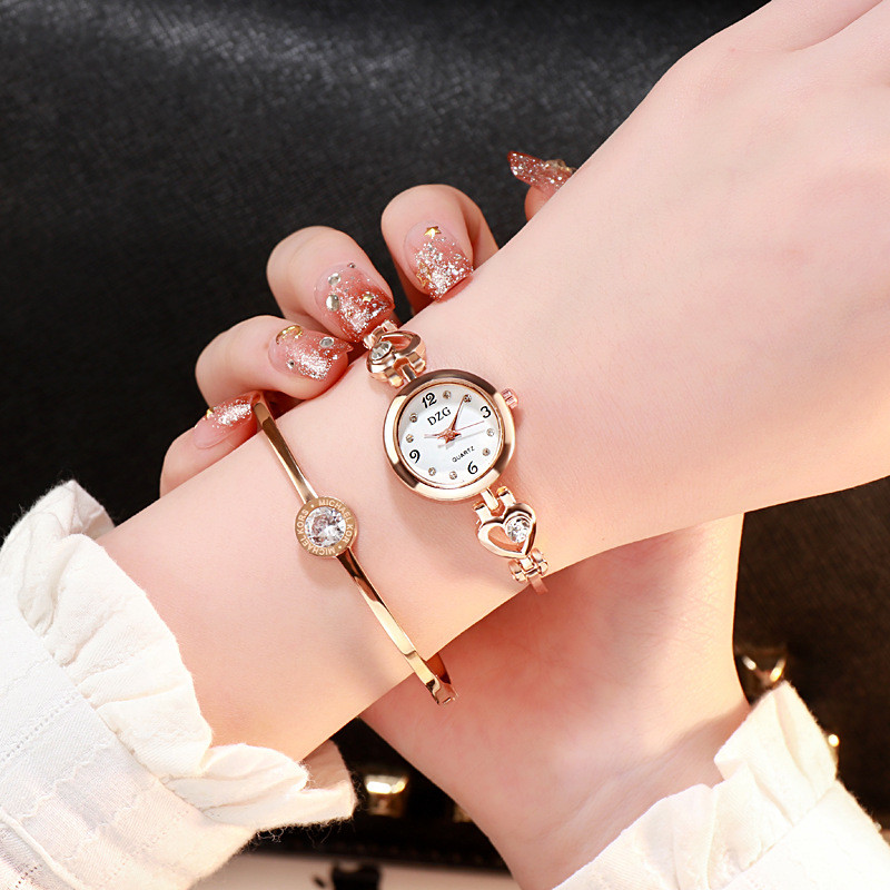 Ladies Bracelet Fashion Style Female 2018 New Style Trendy Unique Korean Version Simple Rhinestone Jewelry Female Casual Wrist Watch 10.15