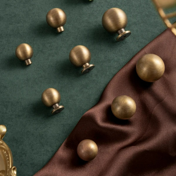 Antique Brass Round Cabinet Handle Drawer Knob Solid Vintage Bronze Cabinet Knob Retro Brass Drawer Handle Kitchen Hardware For Cupboard Handle