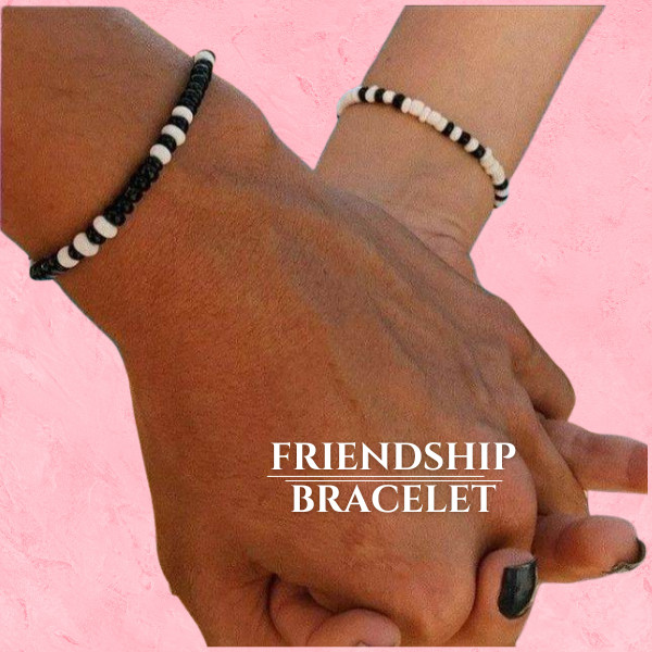 Apparels Online FRIENDSHIP BRACELET seed beads elastic bracelet