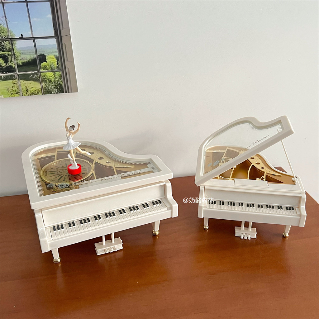 ins Nordic retro piano music box desktop decoration ornaments creative birthday gift music box gift