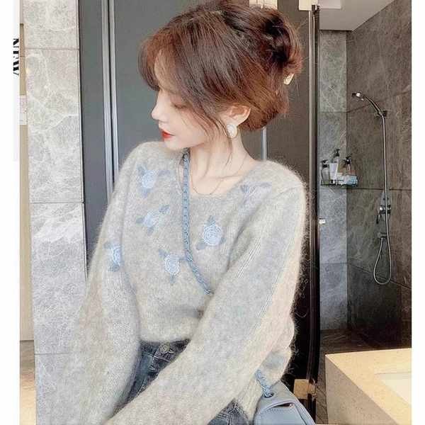 sweater women sweater knitted blouse 2024 Bulu Alpaca Baru Lembut Pelut Industri Berat Sulaman Sulaman Sweater Wanita Longgar Malas Retro Temperament Rajutan Atas