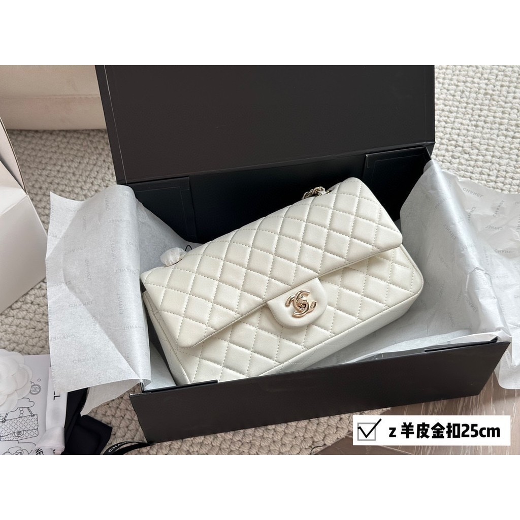 New Product Express Delivery Full Set Packaging Size: 25 * 16cm Xiaoxiangjia cf We Always Make It with Heart Spike Other Products On the Market Sheepskin Sheepskin Very Comfortable One Type Whoever You Are Stable hold It Beg