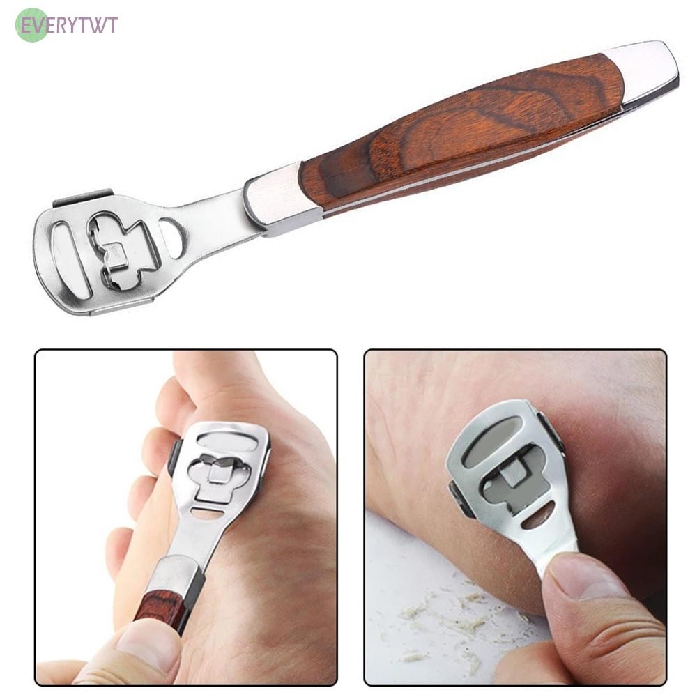 【EVER】Foot Care Essential Rusty Steel Scraper with Comfortable Wooden Handle