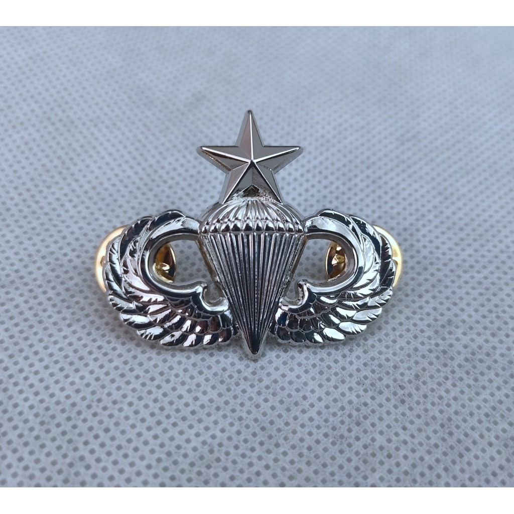 REPRODUCTION US ARMY AIRBORNE PARATROOPER PARACHUTIST JUMP WINGS SENIOR PARACHUTIST BADGE silver INSIGNIA PIN