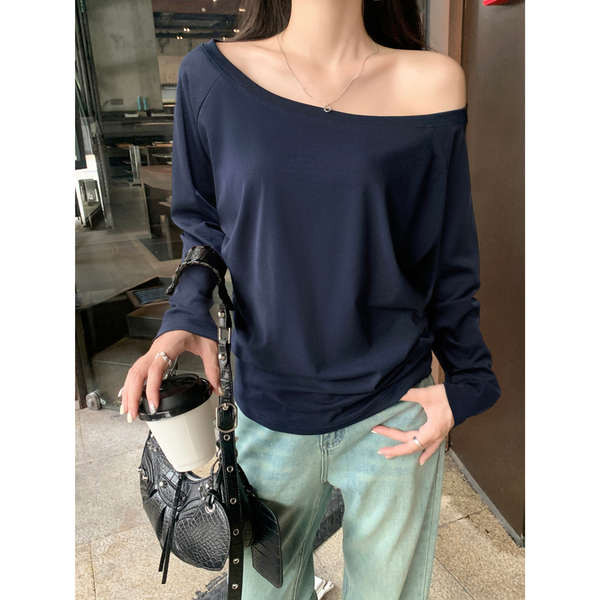 croptop baju perempuan style Gadis biru laut seksi bahu senget lengan panjang kemeja-t wanita off-the-shoulder awal musim luruh gaya malas longgar nipis satu bahu