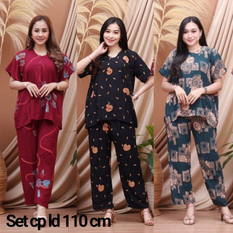 ONE SET OF NIGHTWEAR SET LD 110 CM LATEST BABIDOL BUSUI/