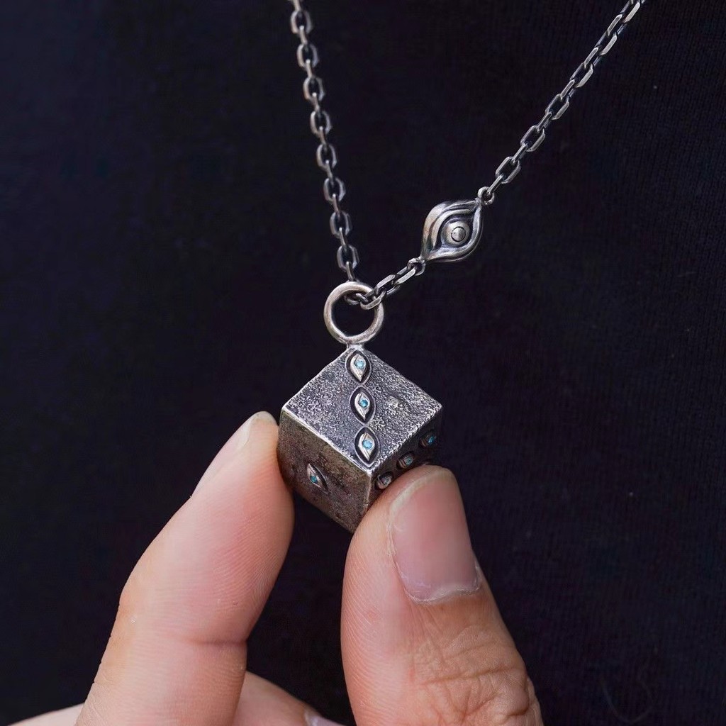 Jujutsu Kaisen Necklace Prison Realm Vintage Pendant Gojo Satoru Anime Fashion Chain Decoration Creative Cosplay Jewelry Gifts