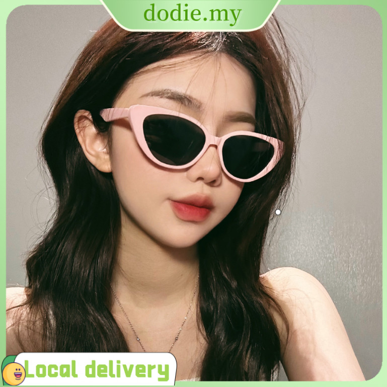 【Ready Stock】Fashionable Pink Cat Eyes Retro High-end Glasses Internet Celebrity Photo Sunglasses Dodie