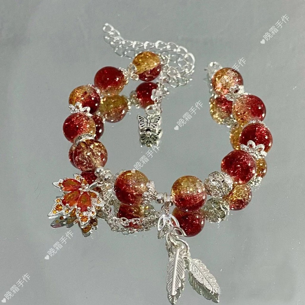 The princess in the palace, ancient style maple leaf and white feather beaded bracelet, li殿堂上的公主古风枫叶白羽串珠手链轻奢小众古着成品手饰11.65