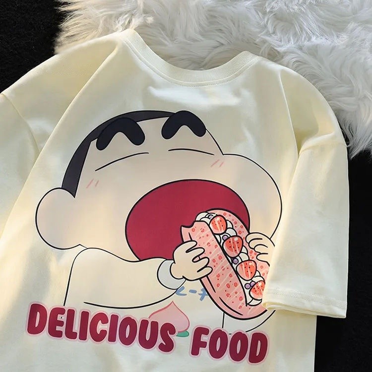 ACE BEAUTY Crayon Xiaoxin cartoon Eating cake T-shirt American Fashion Brand Trendy Loose Student T-shirt 100% COTTON