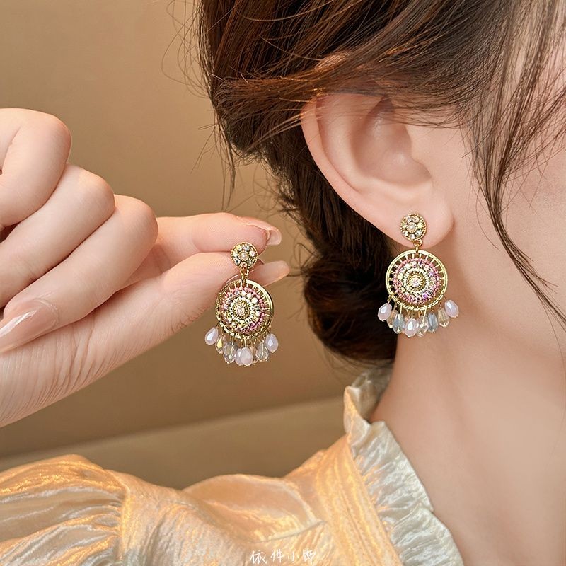 7790 People Collection Pure Handmade Crystal Earrings Female Niche Design Unique Earrings 2024 High-End Ethnic Style Earrings 7790 People Collection Pure Handmade Crystal Earrings Female Niche Design Unique Earrings 2024 High-End Ethnic Style Earrings 4.2