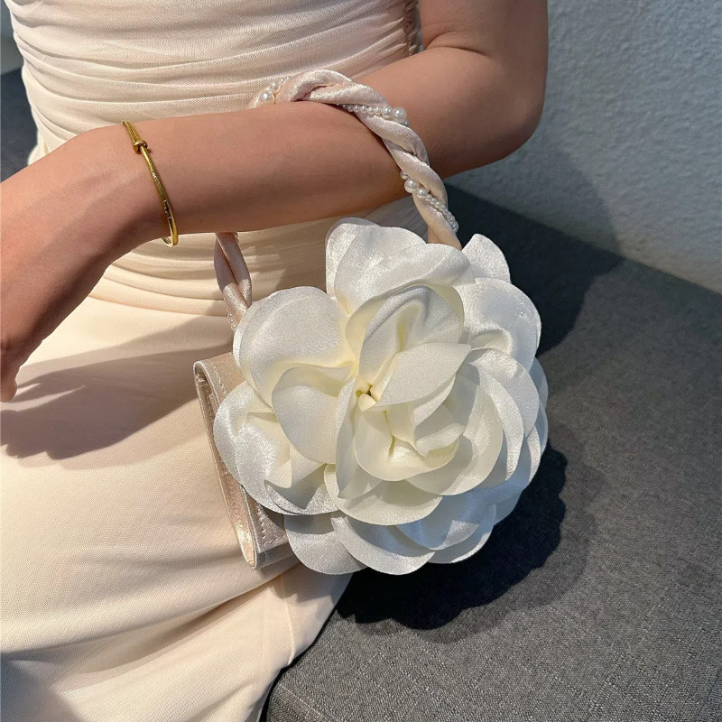 Rose Pearl Handbag Elegant Women Dinner Clutch Bag Bridal Banquet Hand Bag Vintage Cheongsam Bag Beg Tangan Wanita Murah