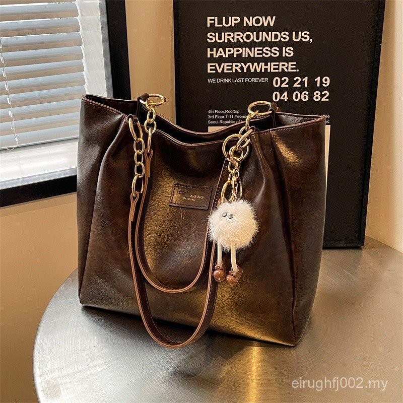 Hot Sale Large Capacity Tote Bag Female 2024 Autumn Winter New Style Fashion Shoulder Bag College Students Class Commuter Bag Underarm Bag QALO