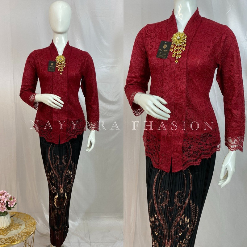 Modern Kebaya \ Graduation Kebaya \ Kartini Sequin Kebaya Set \ Kartini Kebaya \ Sequin Kebaya \ Brukat Tunic \ Kartin G