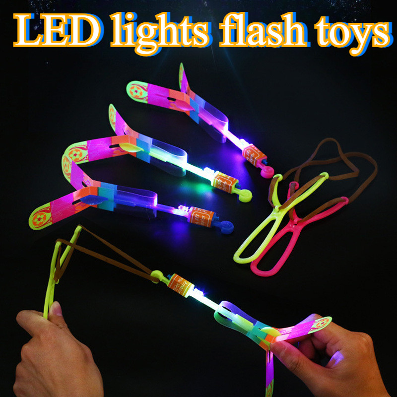 (20cm) LED Light Slingshot Flash Helicopter Flying Arrow Flying Rocket Classic Toys Helicopters Outdoor Play