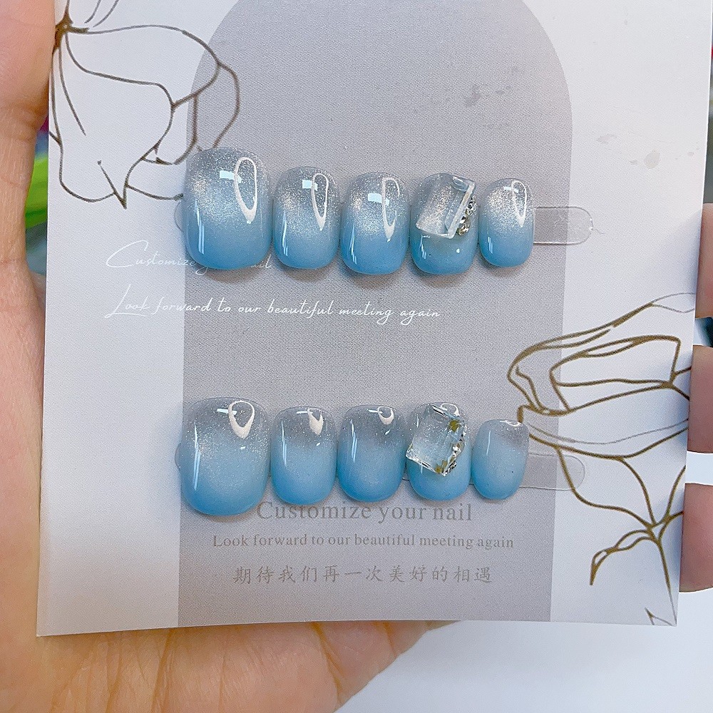 【HANDMADE+Free Glue】Artificial Nail Silver Cat's eye Gradient Blue Ocean Phototherapy Fake Nail Patch Press on Nails Reusable