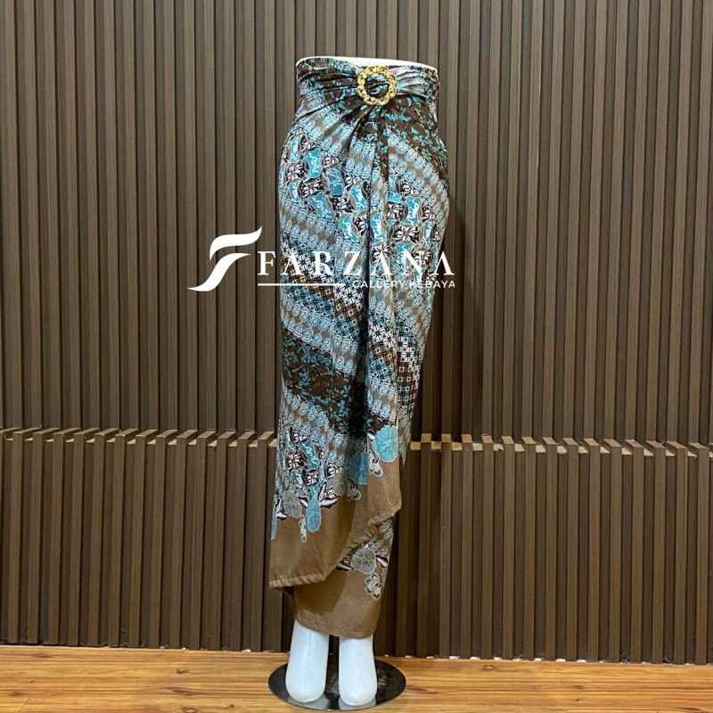 Premium Smooth Batik Wrapped Skirt With Modern Kebaya Bottoms