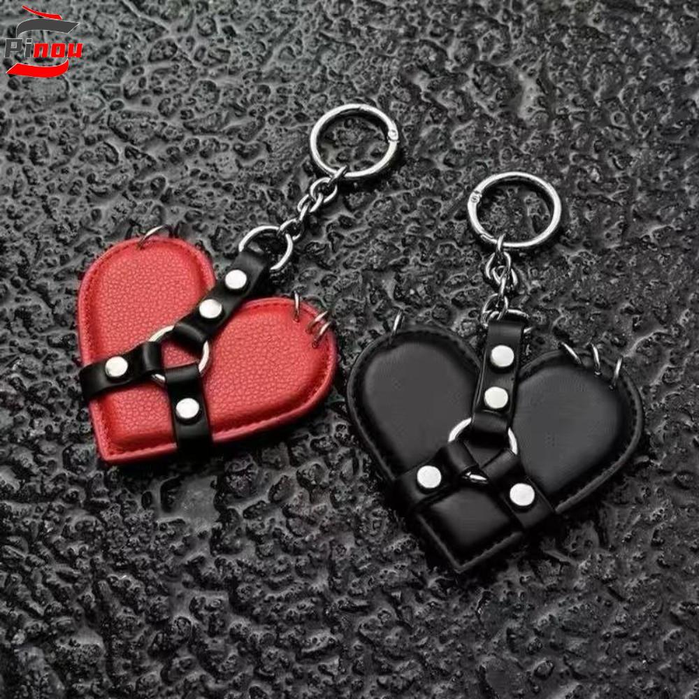 PINOU Leather Heart Keychain, Y2K Black Rivet Heart Bag Charm, Fashion Gothic Punk Red Bag Pendant Bag Hanging