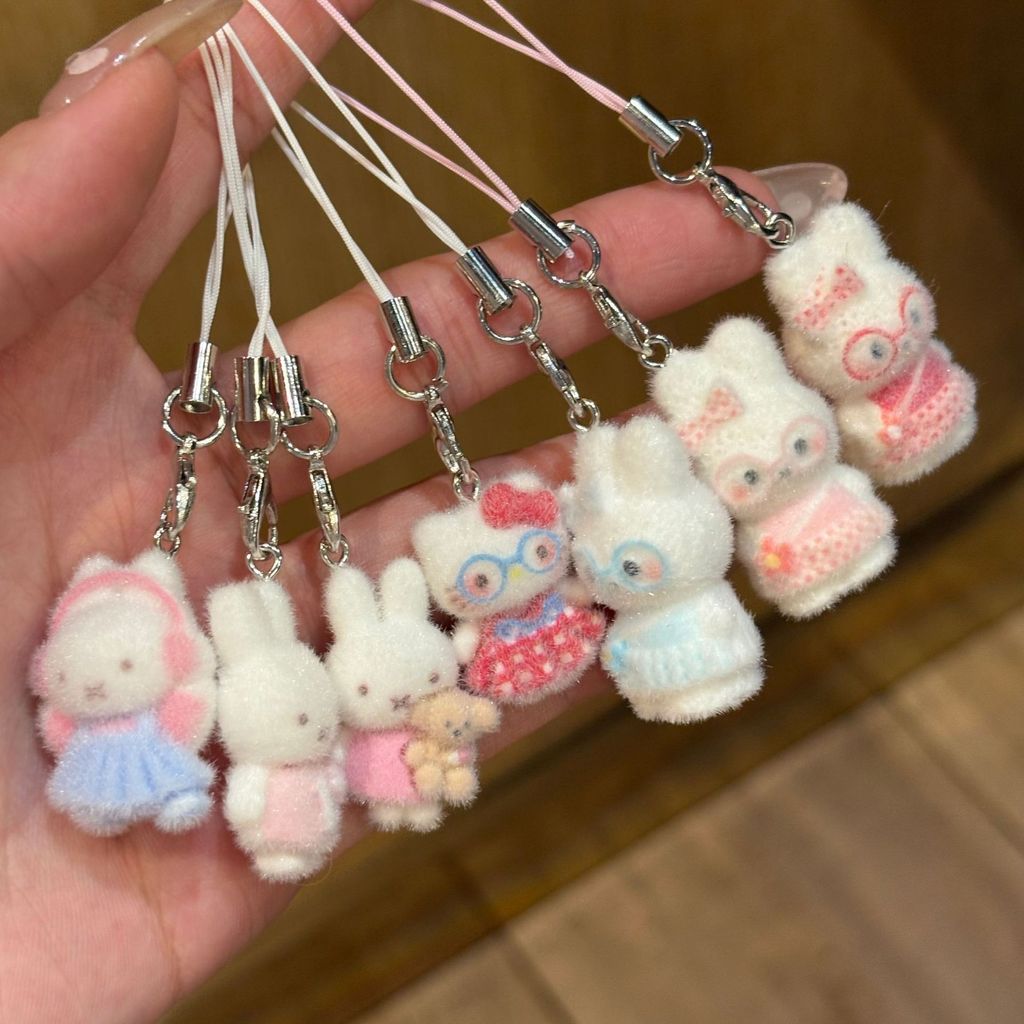 Fluffy Miffy phone chain, keychain gifts for friends,cartoon CCD camera pendant, cute Hello Kitty bag charm,earphone case lanyard, party favors, backpack pendant Hadiah Ramadan Rantai kunci