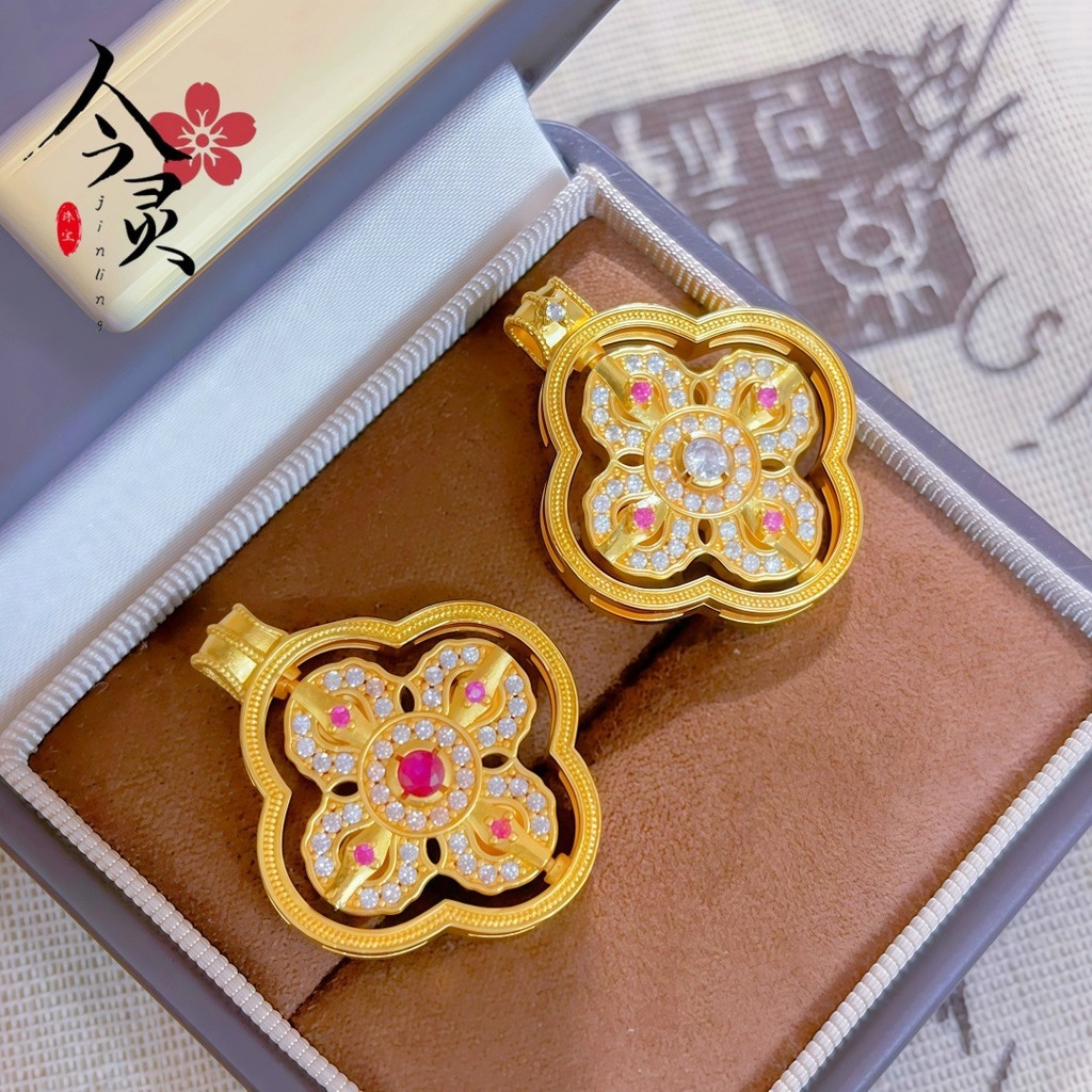 Emas loket 916/ Red Diamond Four-Leaf Flower /916 gold  Turnable Cross Vajra Pendant /charm gold 916