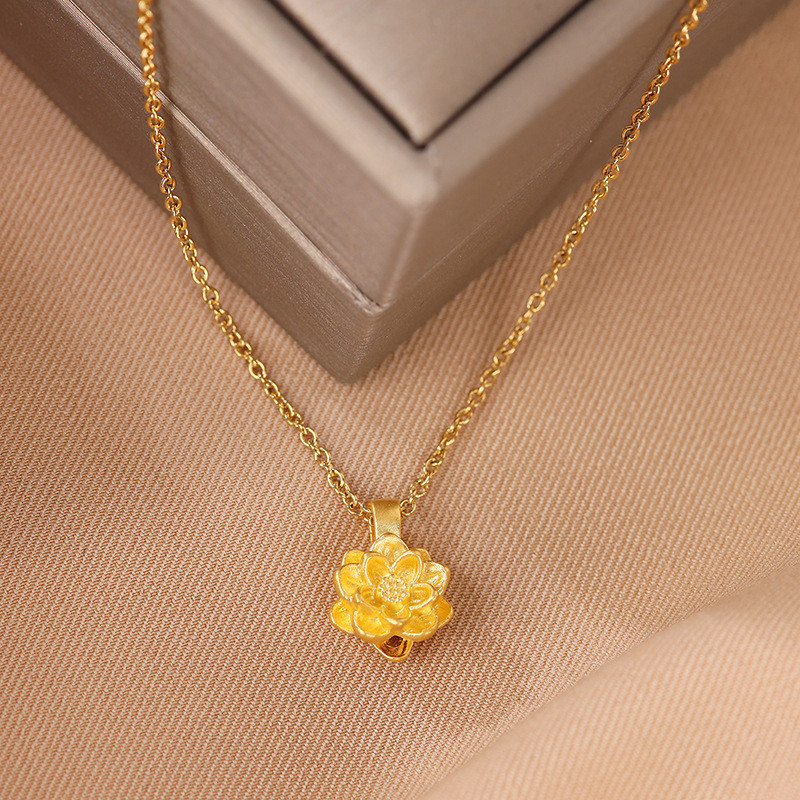 Emas 916 Good Things Lotus Pendant /emas loket 916 flower for women
