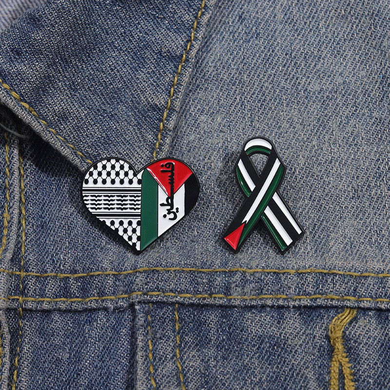 1pcs Palestine Ribbon Heart Enamel Pin Flag Love and Peace Corsage Metal Pin Badge Bow Tie Corsage Jewelry Gift