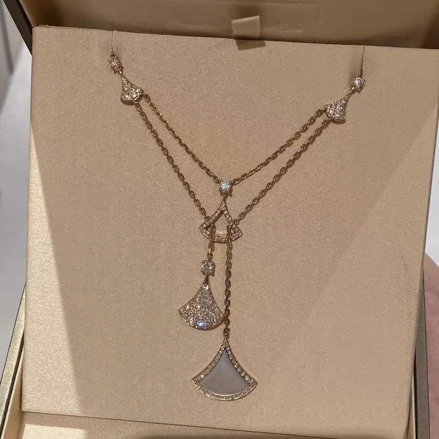 Premium Tassel White Skirt Necklace Female Dinner Fu Granny Fan-Shaped Rose Gold Double-Layer Full Diamond Clavicle Chain