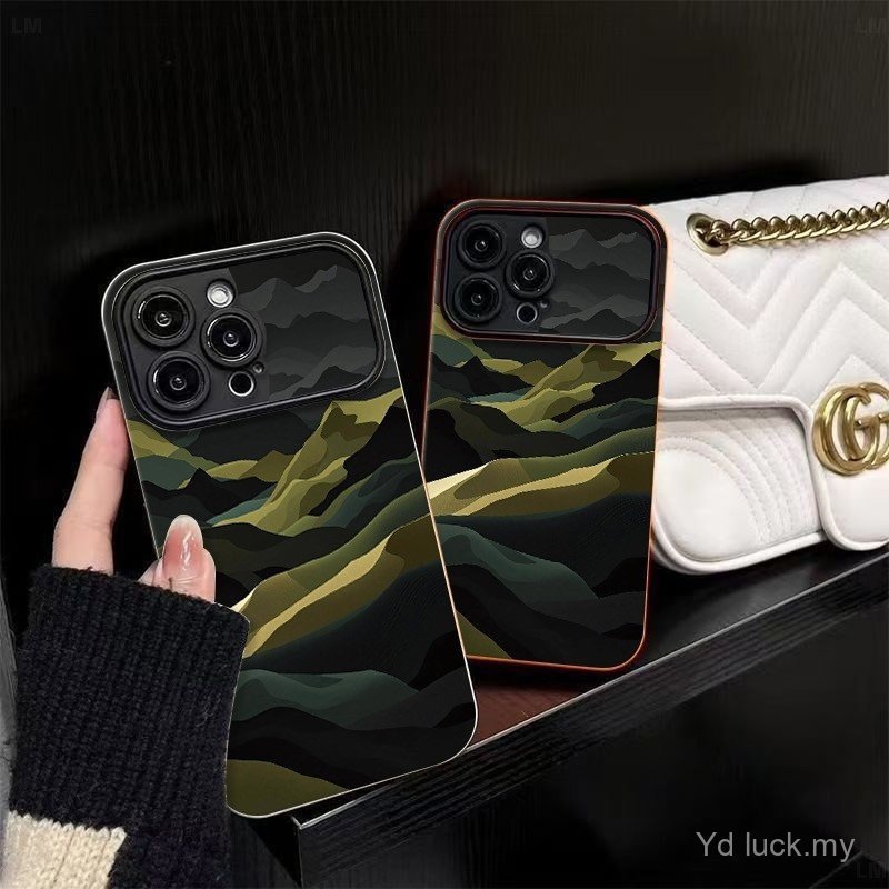 Painted Group Mountain Landscape Fashion Latest Style Immediate Change to 17 Phone Case Suitable for iphone 16pro/17promax/14promax/12promax/17promax/15/17pro Impact-resistant Shell