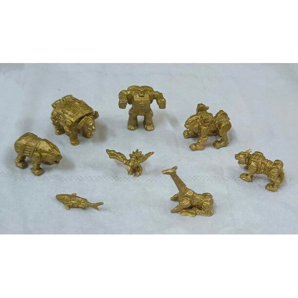 Hot-selling Bulk Goods All Beasts Team Tooth Bark Linker Power Beast Miniature Scene Use GKYO