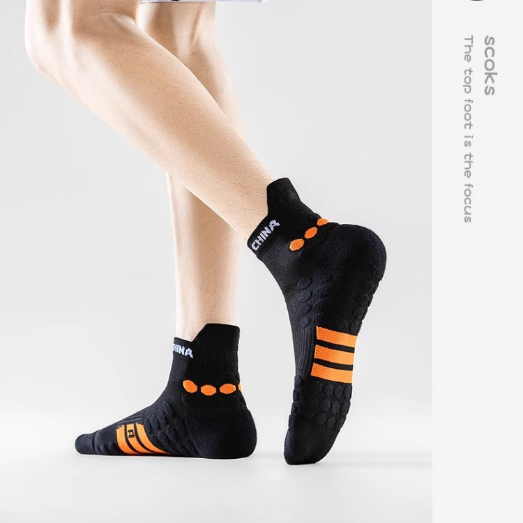 Men Spring Autumn Style Mid-Tube Sports Socks Towel Bottom Badminton Socks Large Size Men's Training Running Socks