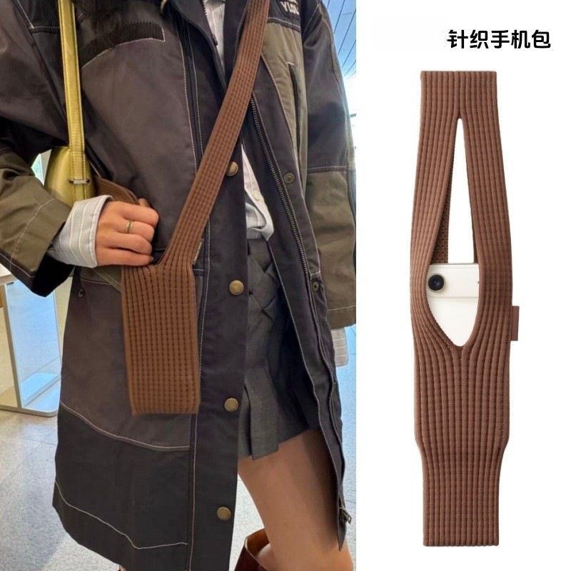 Ready Stock⚡New style pleated aesthetic 3D knitted phone bag suitable for all phone pockets New style Mobile Phone Pocket Bag