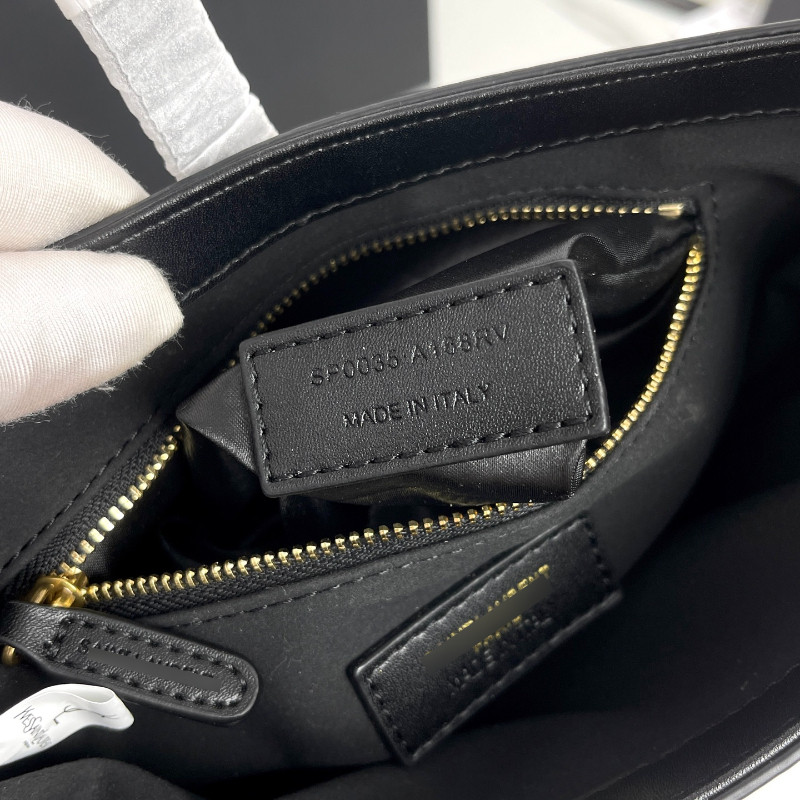 f4c Sl/New Style Underarm Bag Feel hobo Genuine Leather Light Luxury Versatile Baguette Portable Shoulder Female