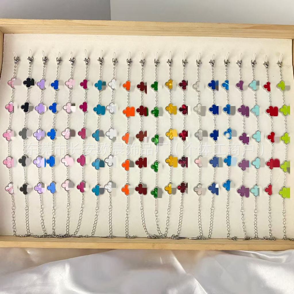 Non-Fading Titanium Steel Four-Leaf Clover Bracelet for Women, Ins Trendy Niche Style, Silver Color Hand Jewelry, Internet Celebrity Hot-Selling Export Accessories Gelang Titanium Gelang Tangan Perempuan