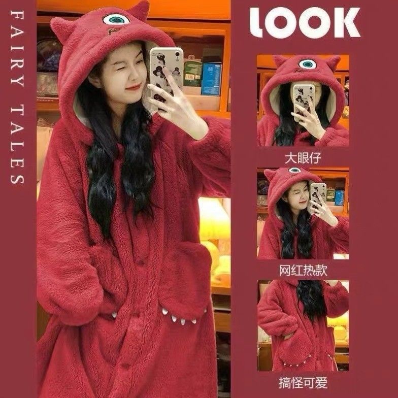 Big Eyes Strawberry Bear Coral Fleece Cartoon Girlfriends Nightgown Warm Home Suit Influencer Cute Suit Student Party#wan12.12